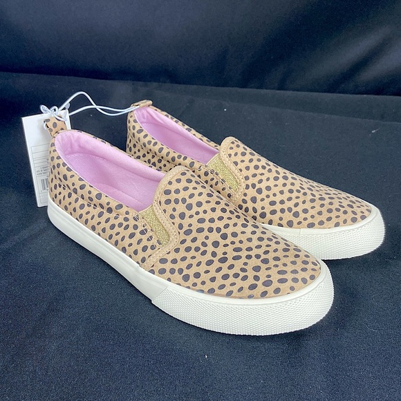 Cat & Jack Shoes - Cat & Jack Women’s Slip On Shoes (1330) (2 available)